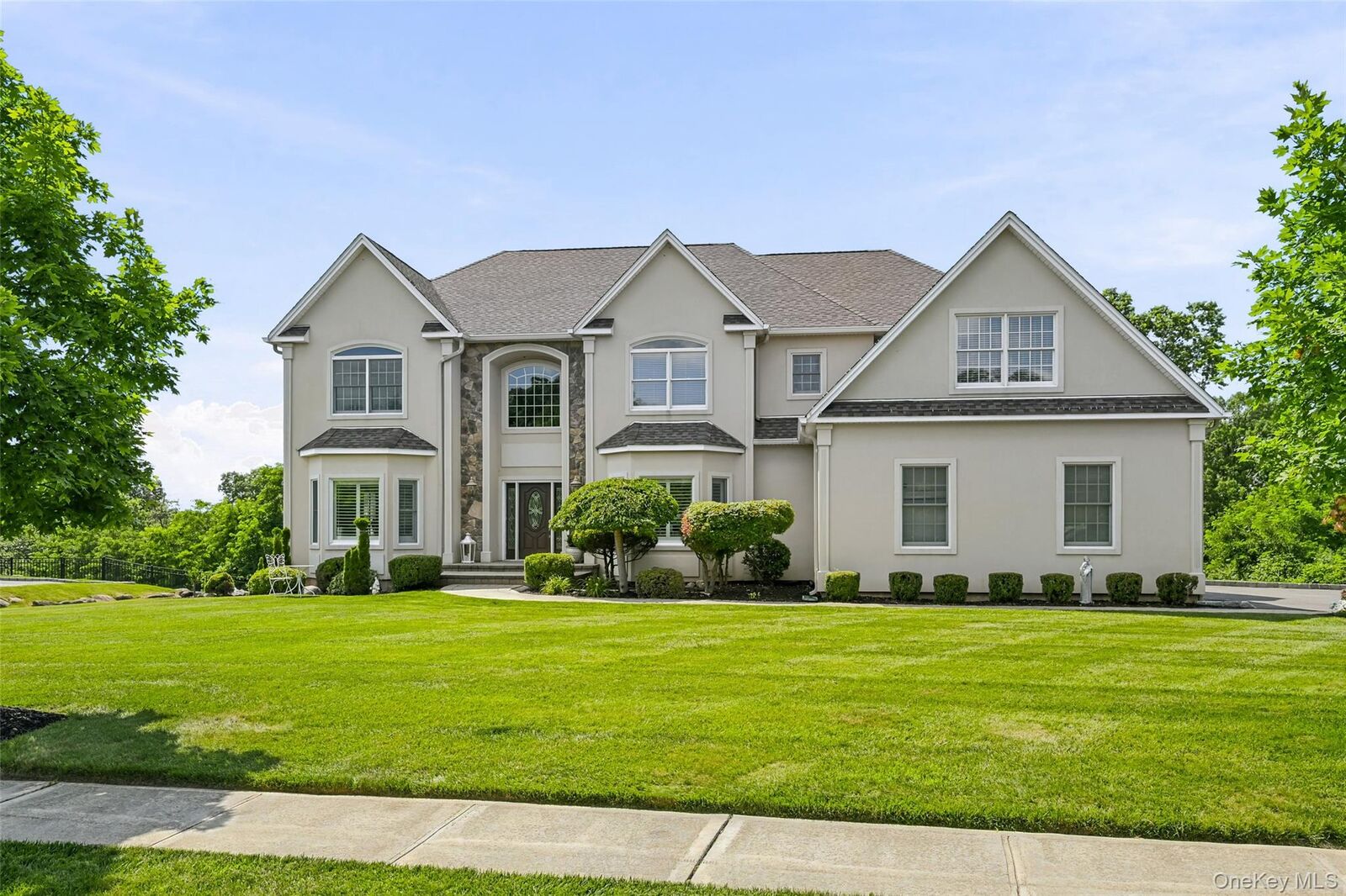 Property Photo:  51 Meriwether Trail  NY 10920 