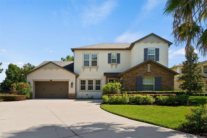 Property Photo: 2608 Meadow Grange Lane FL 33559