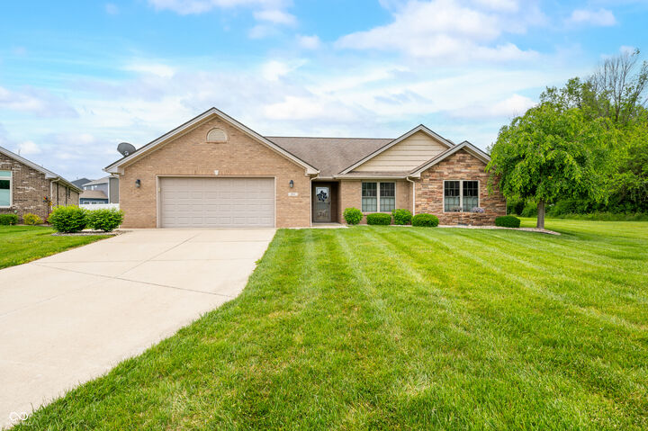 Property Photo:  1982 Conifer Court  IN 47201 