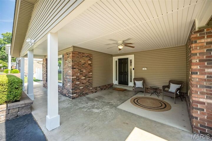 Property Photo:  7 Nicolet Drive  MO 63011 