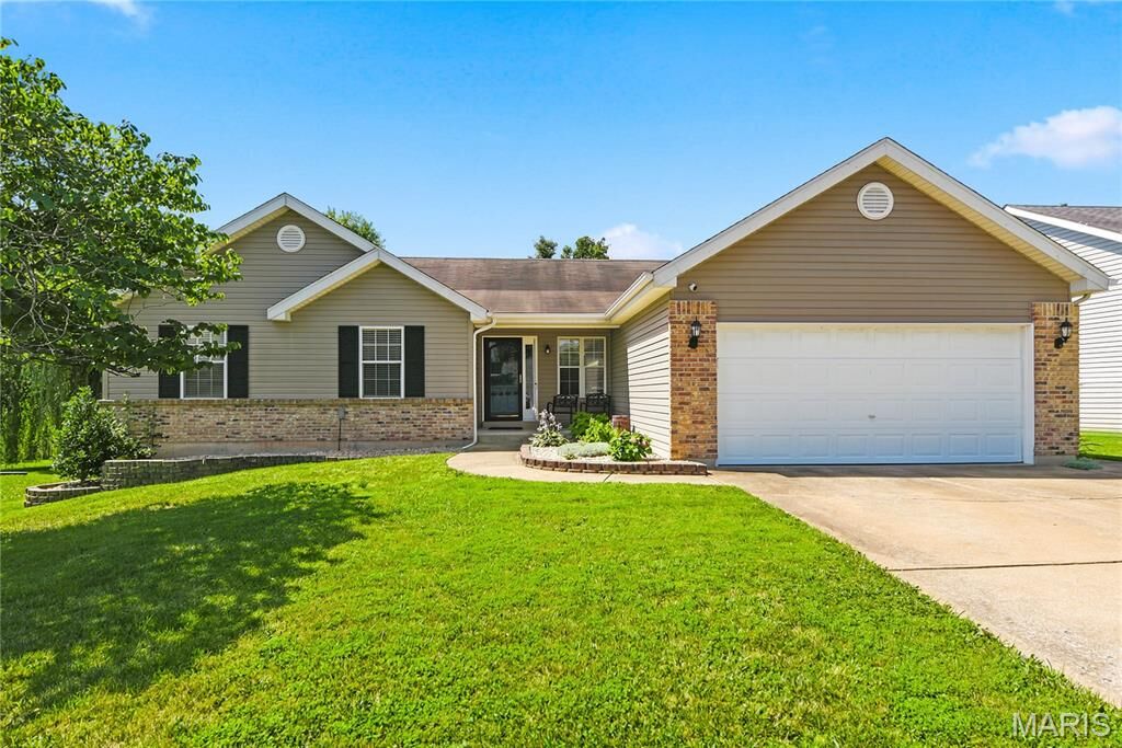 Property Photo:  6 Feise Forest Court  MO 63368 