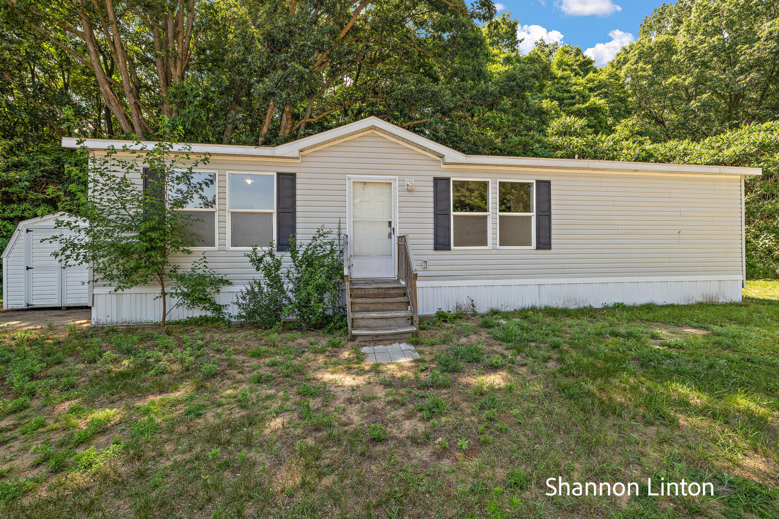 Property Photo: 8783 Muirfield Drive MI 49460