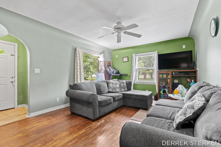 Property Photo: 205 N Franklin Street MI 49464