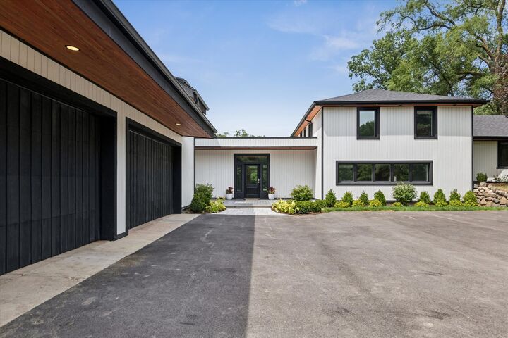 Property Photo: 3148 Cuba Road IL 60047