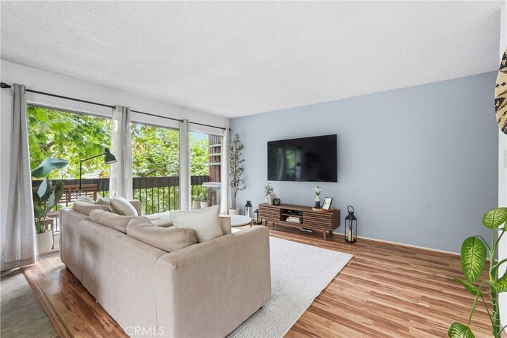 Property Photo: 1061 Park Ave 115 CA 90804