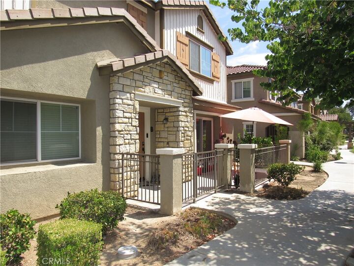 Property Photo: 25890 Iris Ave B CA 92551