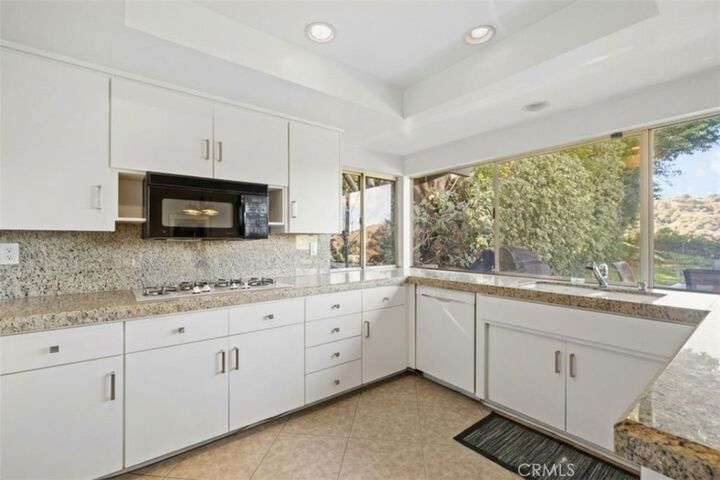Property Photo: 4157 Aleman CA 91356