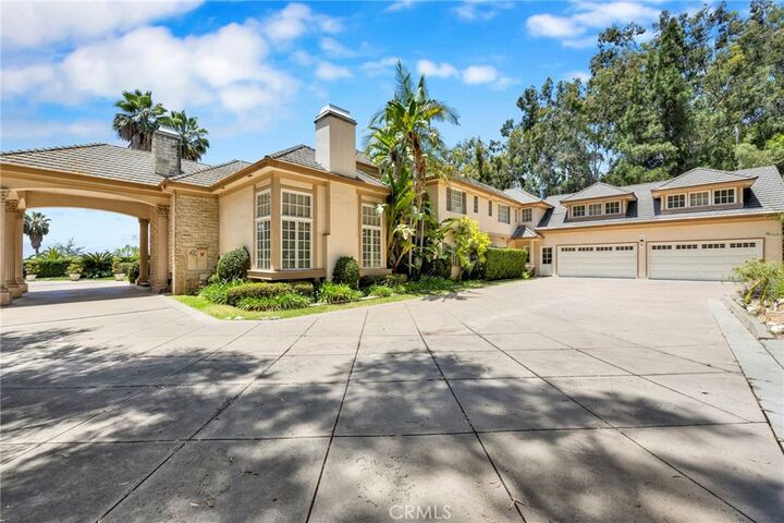 Property Photo:  515 Deodar  CA 91008 