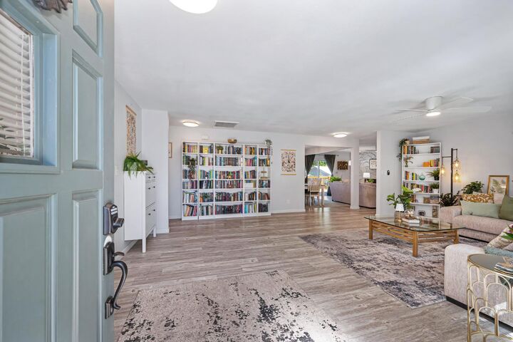 Property Photo: 250 Herrington Drive CA 95603