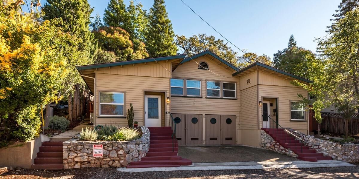Property Photo:  171 Olive Street  CA 95603 