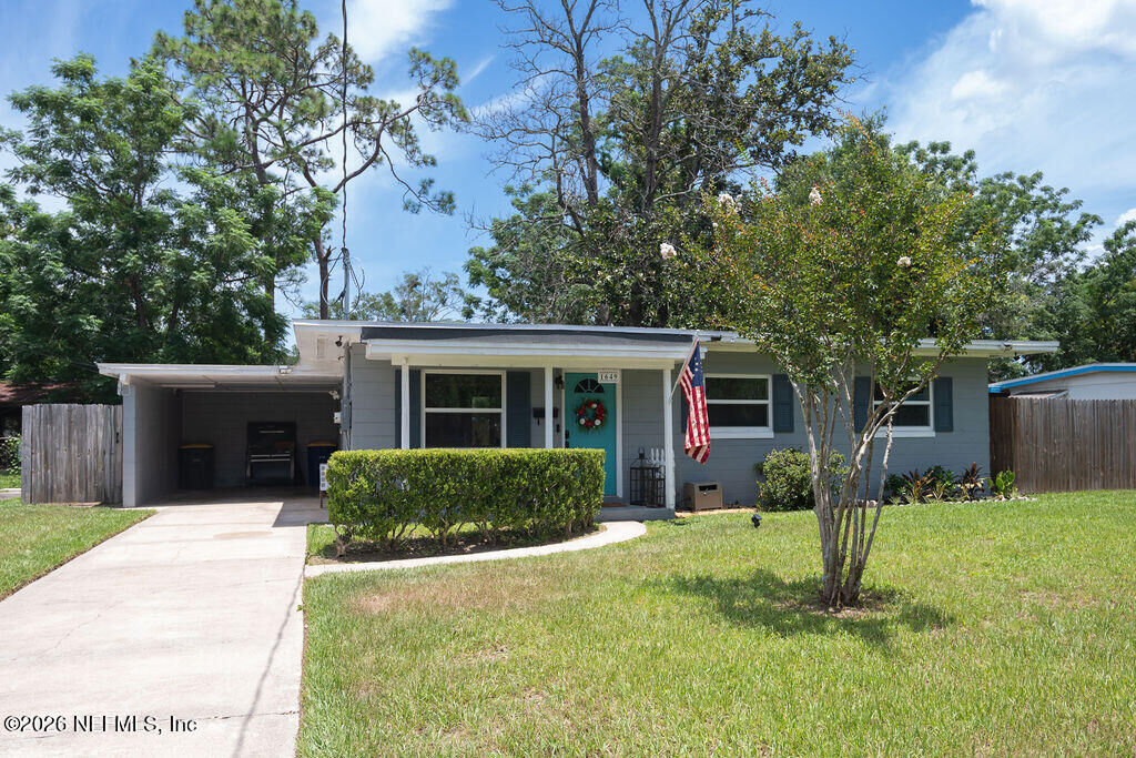 Property Photo: 1649 Griflet Road FL 32211