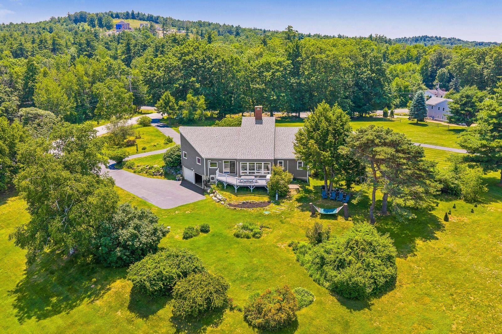 Property Photo:  6 Beacon Hill Road  NH 03249 