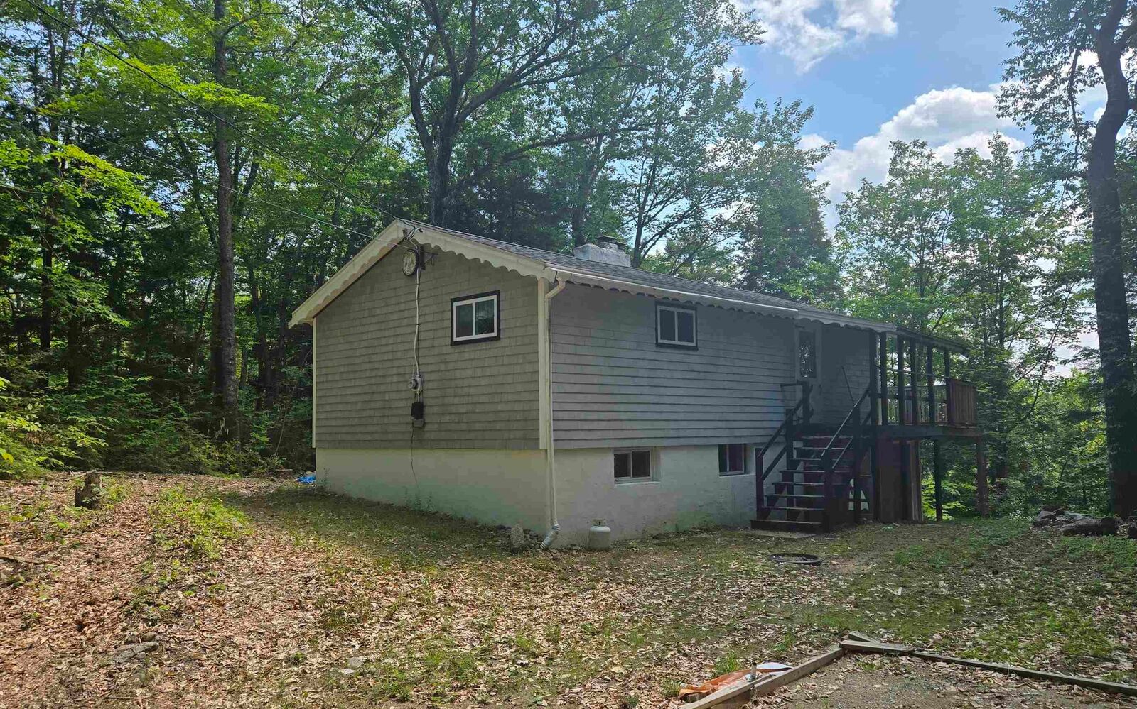 Property Photo:  140 Alpstrausse  NH 03845 