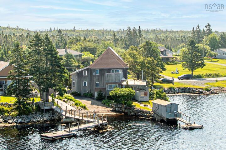Property Photo: 3994 Prospect Road NS B3T 2B9