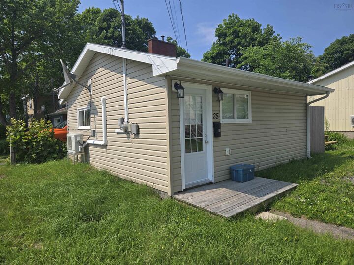 Property Photo: 149 Whitney Avenue NS B1P 5A1