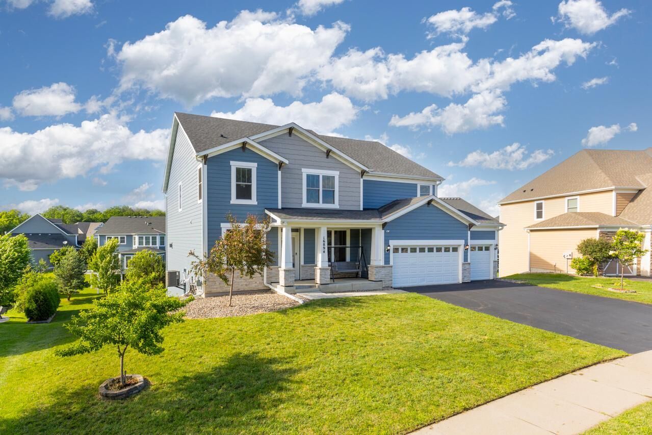 Property Photo:  16894 Reeder Ridge  MN 55347 