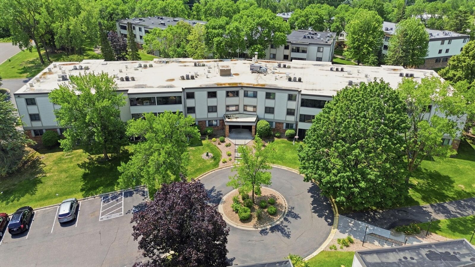 Property Photo: 4385 Trenton Lane N 204 MN 55442