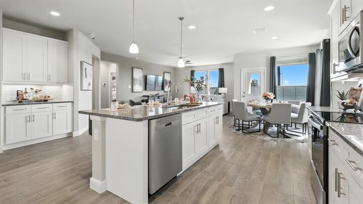 Property Photo: 10401 Sarasota Street TX 76065