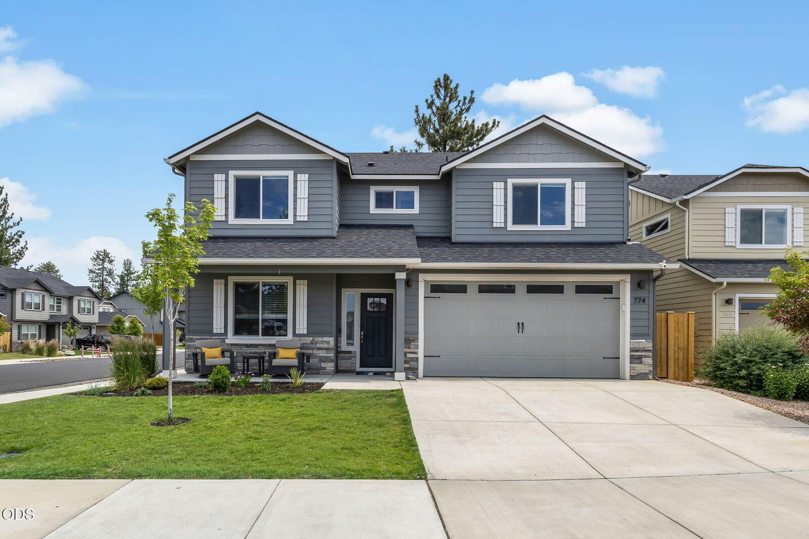 Property Photo: 774 N Reed Street OR 97759