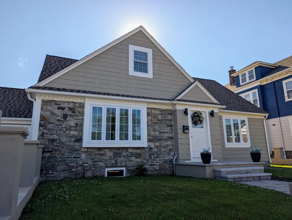 Property Photo:  474 Burncoat St 1  MA 01606 