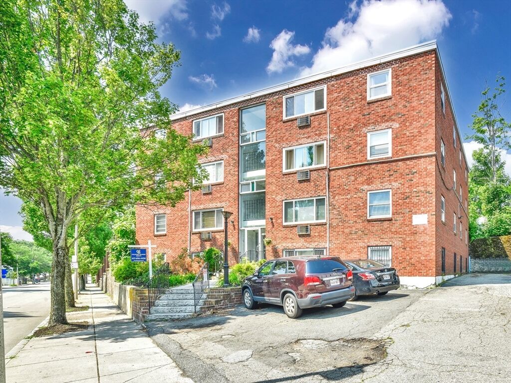 Property Photo:  2089 Dorchester Ave 3  MA 02124 