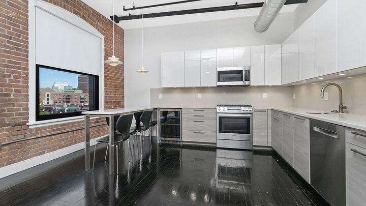 Property Photo:  244 Brighton Avenue 305  MA 02134 