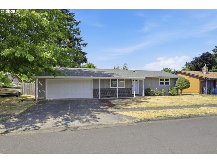 Property Photo:  4533 Liberty St  OR 97402 