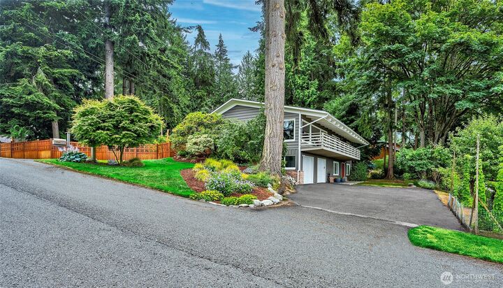 Property Photo: 7026 156th Street SW WA 98026