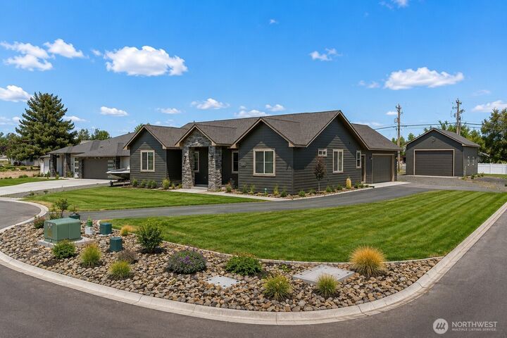 Property Photo: 6427 NE 2.05 Road WA 98837