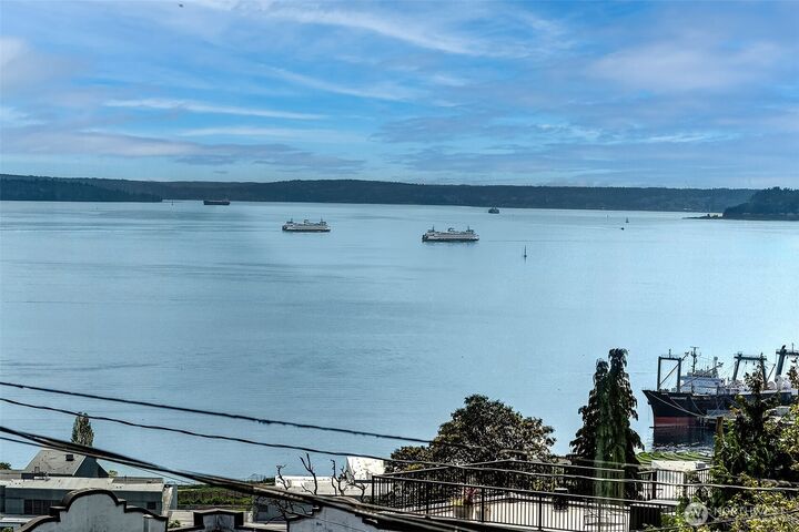 Property Photo: 1225 9th Avenue W WA 98119