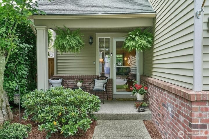 Property Photo:  24131  235th Avenue SE  WA 98038 