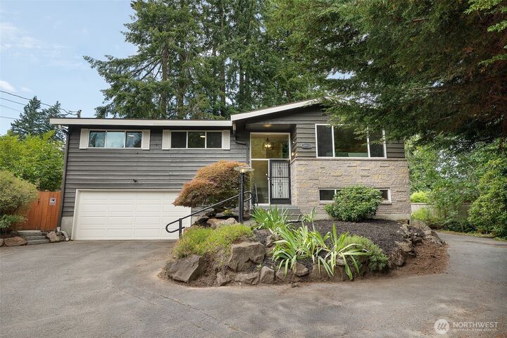 Property Photo: 15513 Palatine Lane N WA 98133