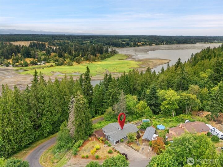 Property Photo:  1190 E Daniels Road  WA 98584 