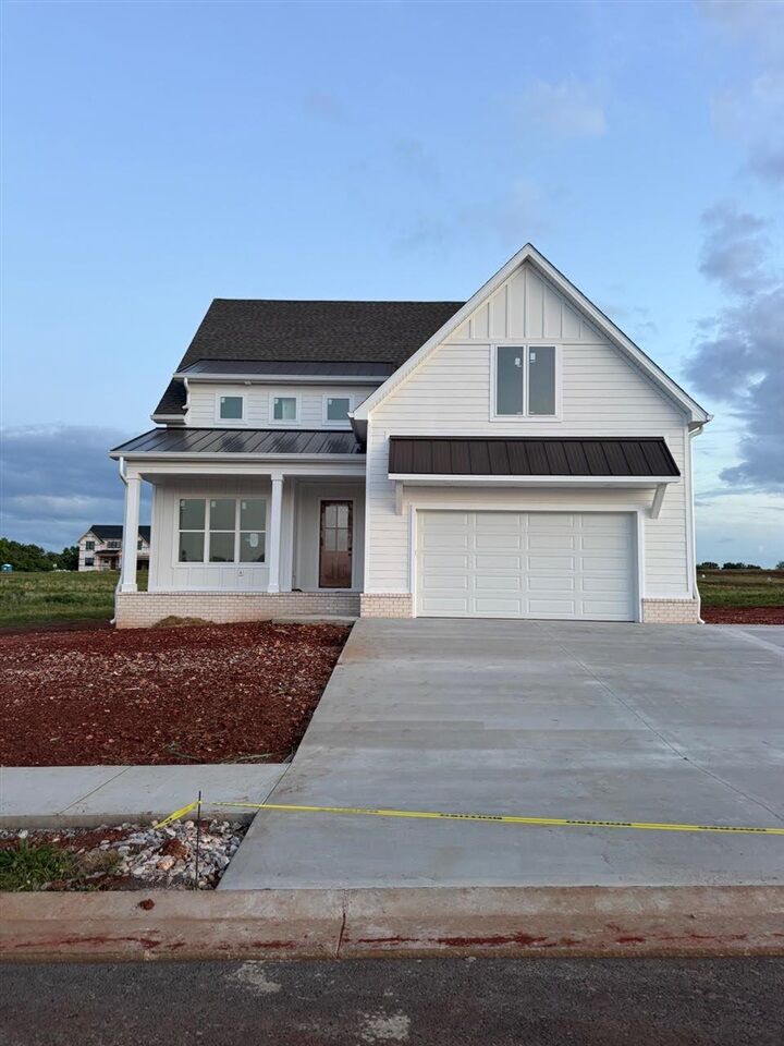 Property Photo: 1031 Paddlers Way KY 42122