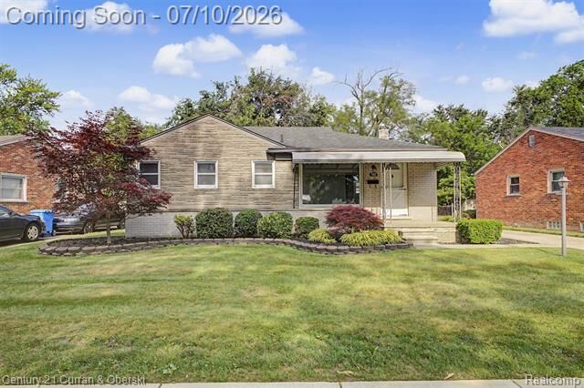 Property Photo:  542 Central Street  MI 48141 