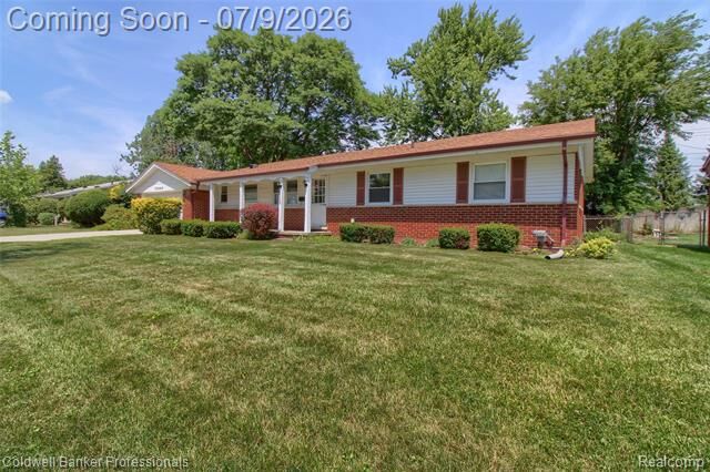 Property Photo: 29464 Linda Street MI 48154
