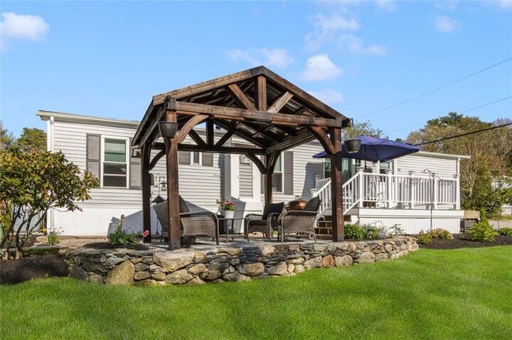 Property Photo:  33 Foxtrot Drive  RI 02813 