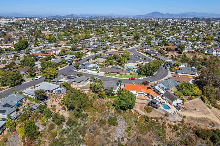 Property Photo: 4719 Caroline Dr CA 92115