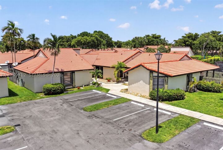 Property Photo:  15065 SW 49th Ln F  FL 33185 