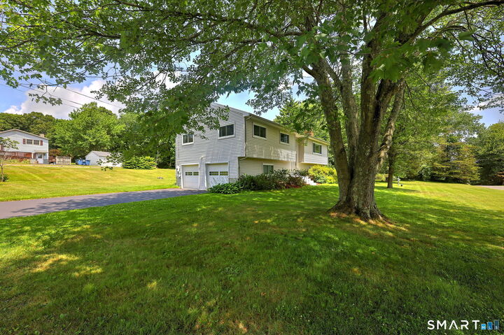 Property Photo: 31 Paugussett Road CT 06482