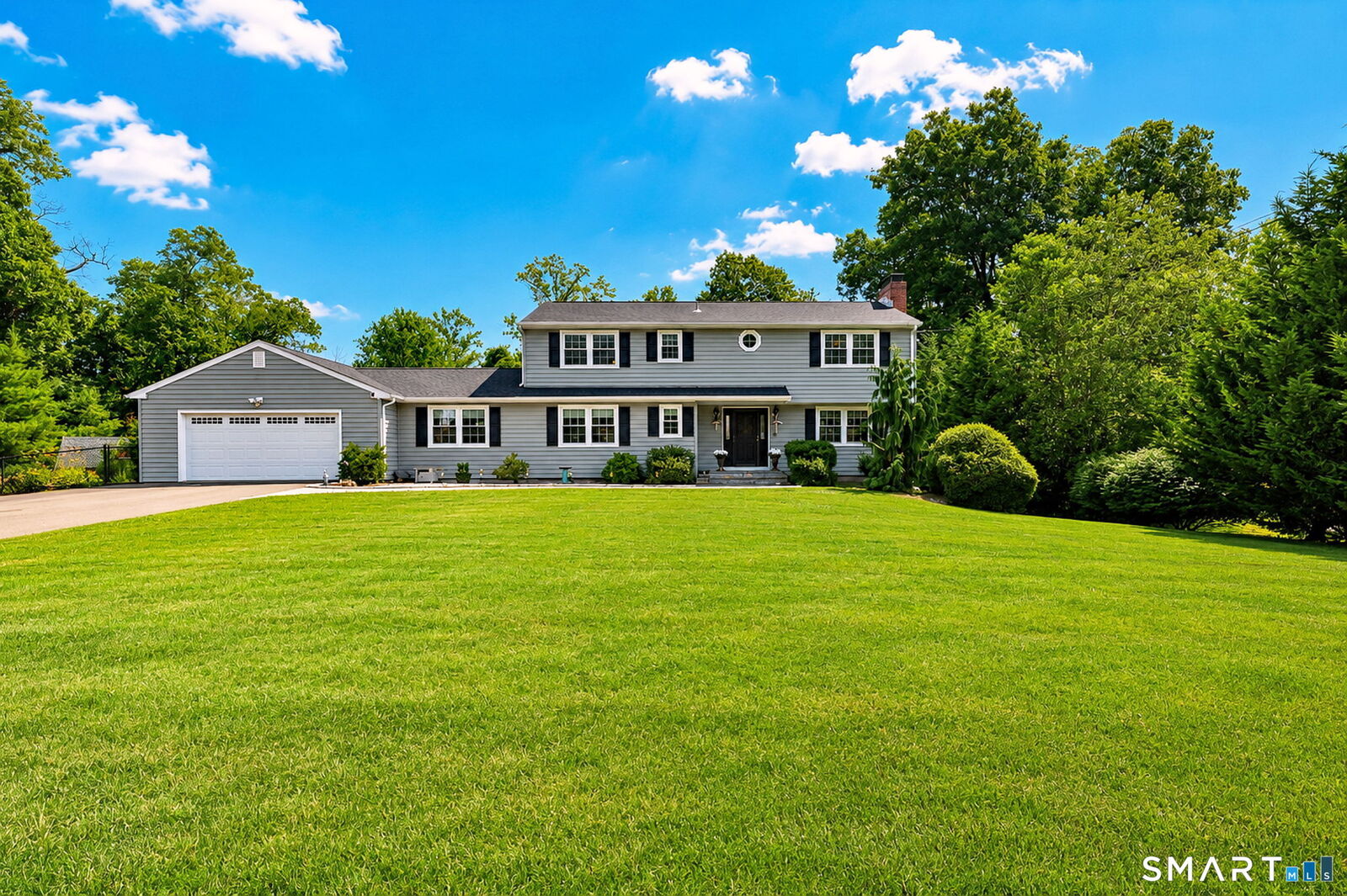 Property Photo: 66 Knollwood Drive CT 06405