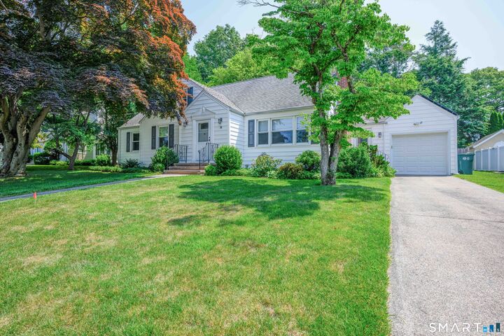 Property Photo: 25 Wright Lane CT 06517