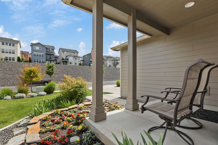 Property Photo:  8553 N James Dr  WA 99208 