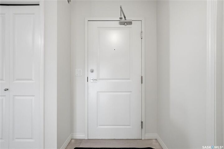 Property Photo:  3605 Albert Street 450  SK S4S 7L4 