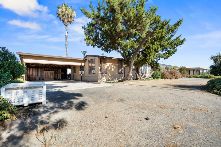 Property Photo: 10051 Road 176 CA 93270