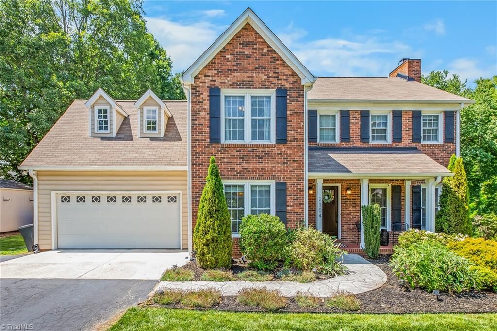 Property Photo:  2104 Eagle Valley Court  NC 27284 