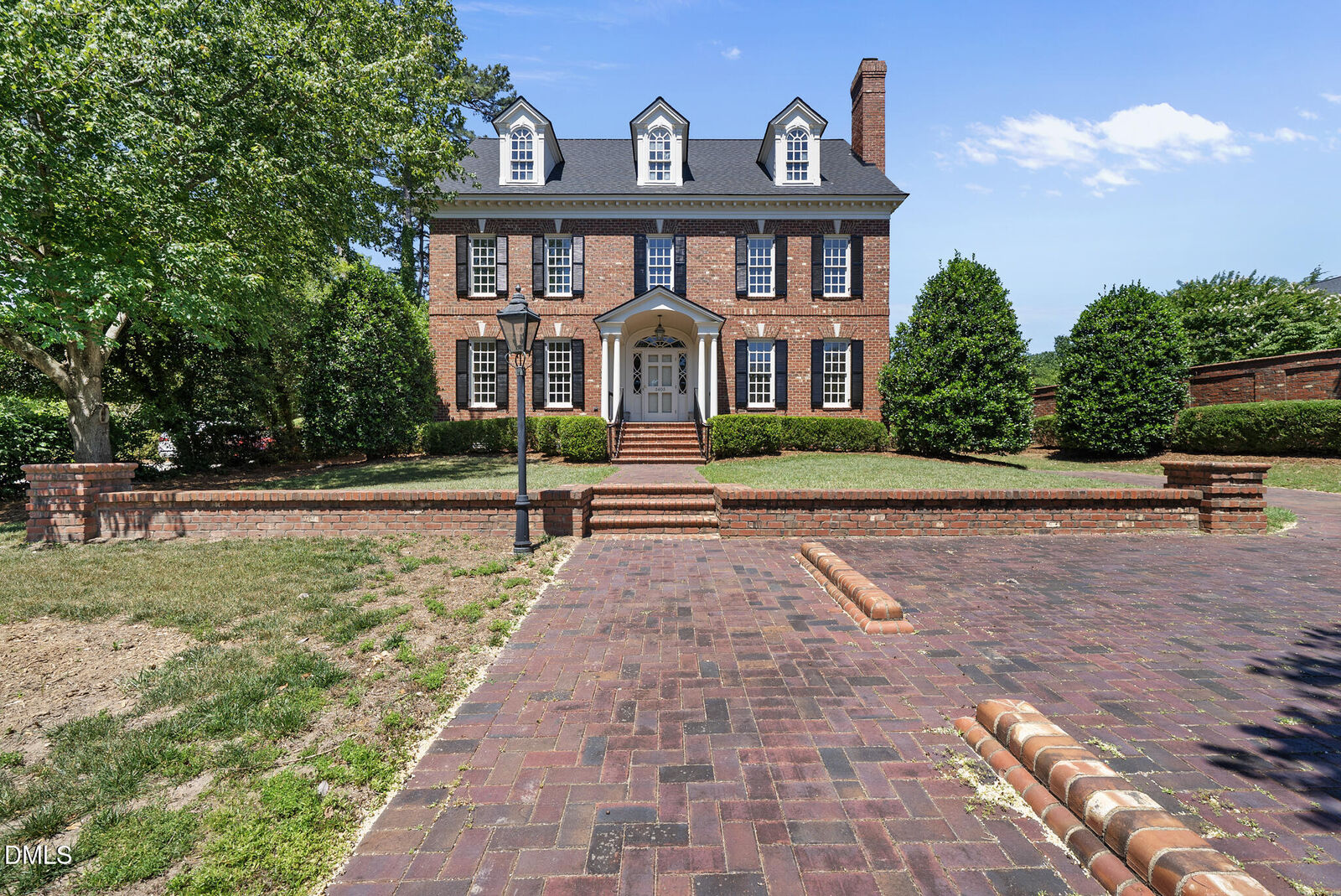 Property Photo: 3403 Alamance Drive NC 27609