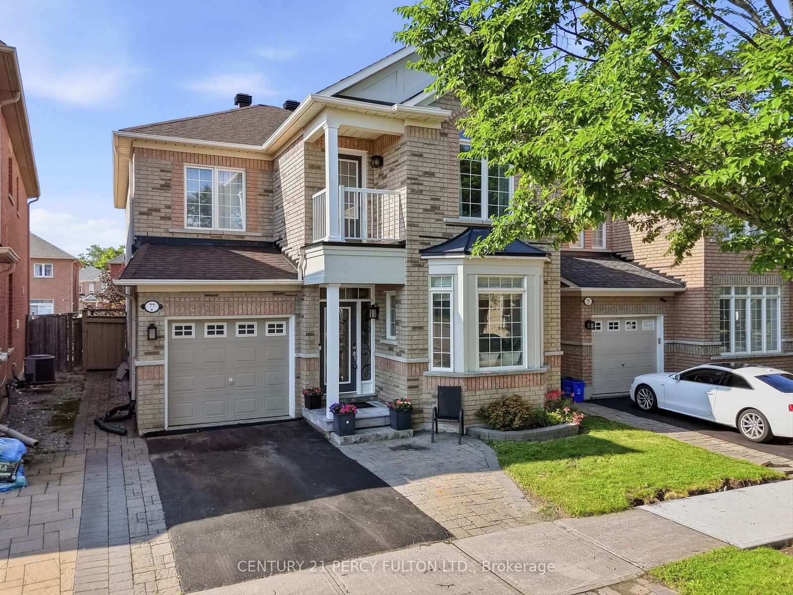 Property Photo: 77 Appleview Road ON L6E 2G3