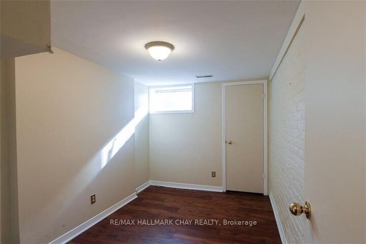 Property Photo: 115 Collier Street Lower Level ON L4M 1H2