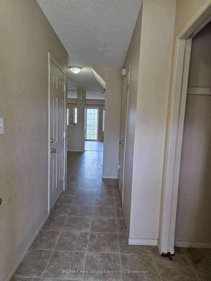 Property Photo:  1155 Gordon Street 99  ON N1L 1S8 